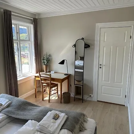 Det Gamle Hotellet * Reine