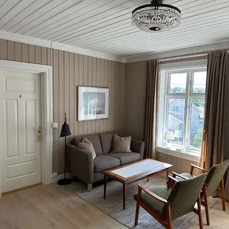 Gjestgiverier Det Gamle Hotellet Reine